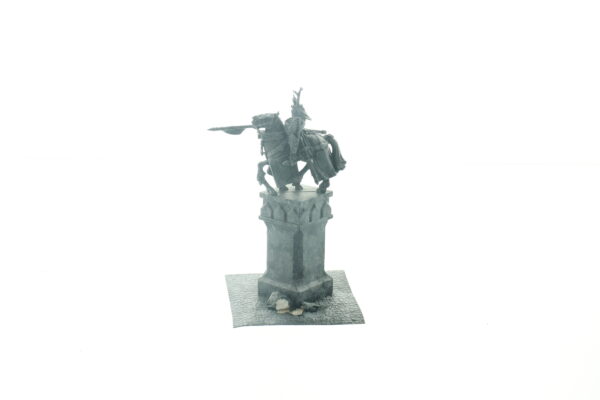 Warhammer Fantasy Bretonnia Statue