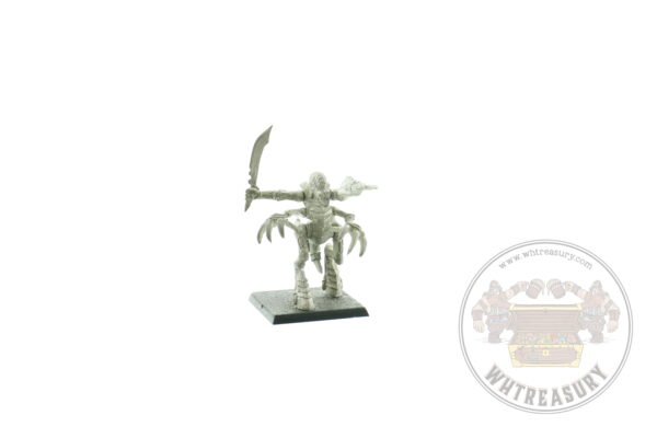 Classic Tyranid Warrior with Spinefist and Bonesword